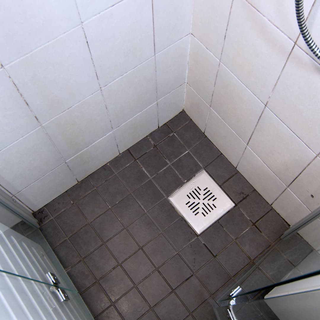 Bathroom before maintenance